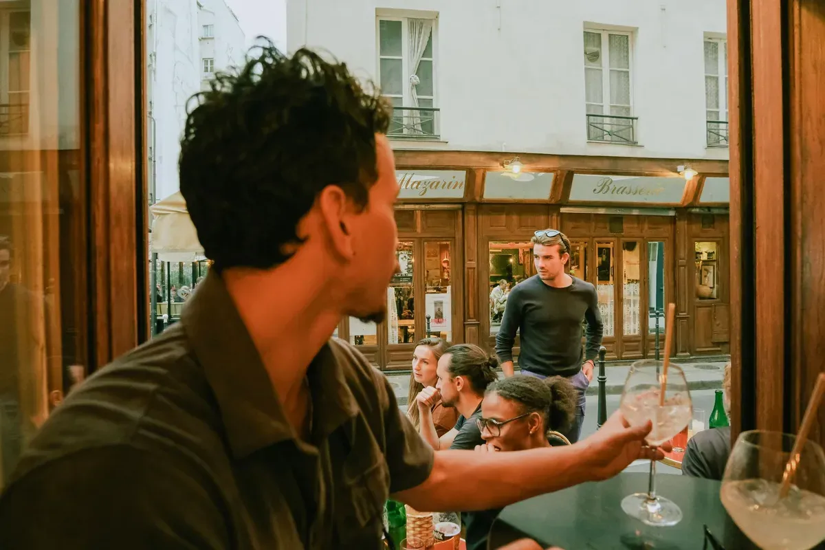 Sorry in French: Désolé vs Pardon vs Excusez-moi